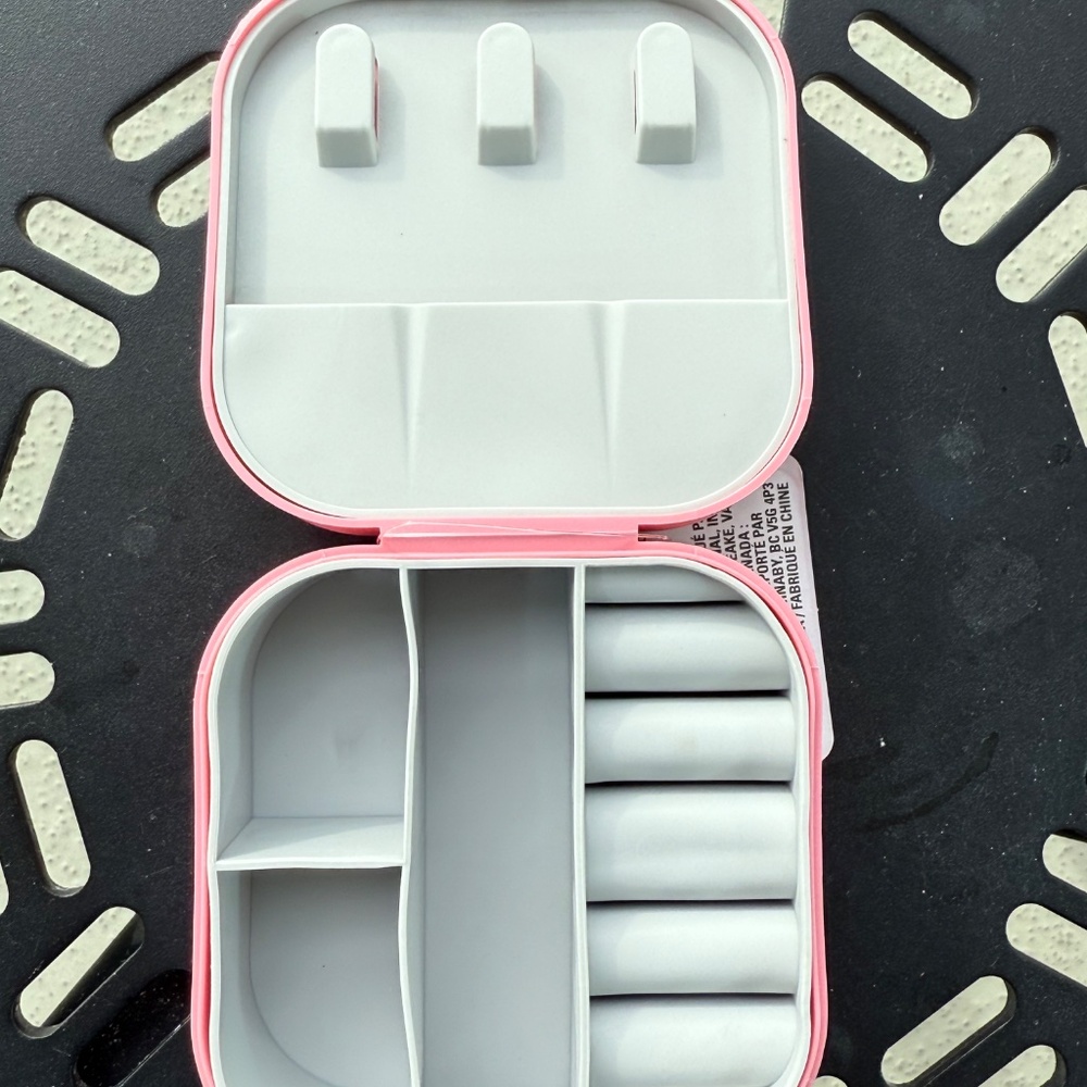 Travel Jewelry Box - Picture 11 of 16